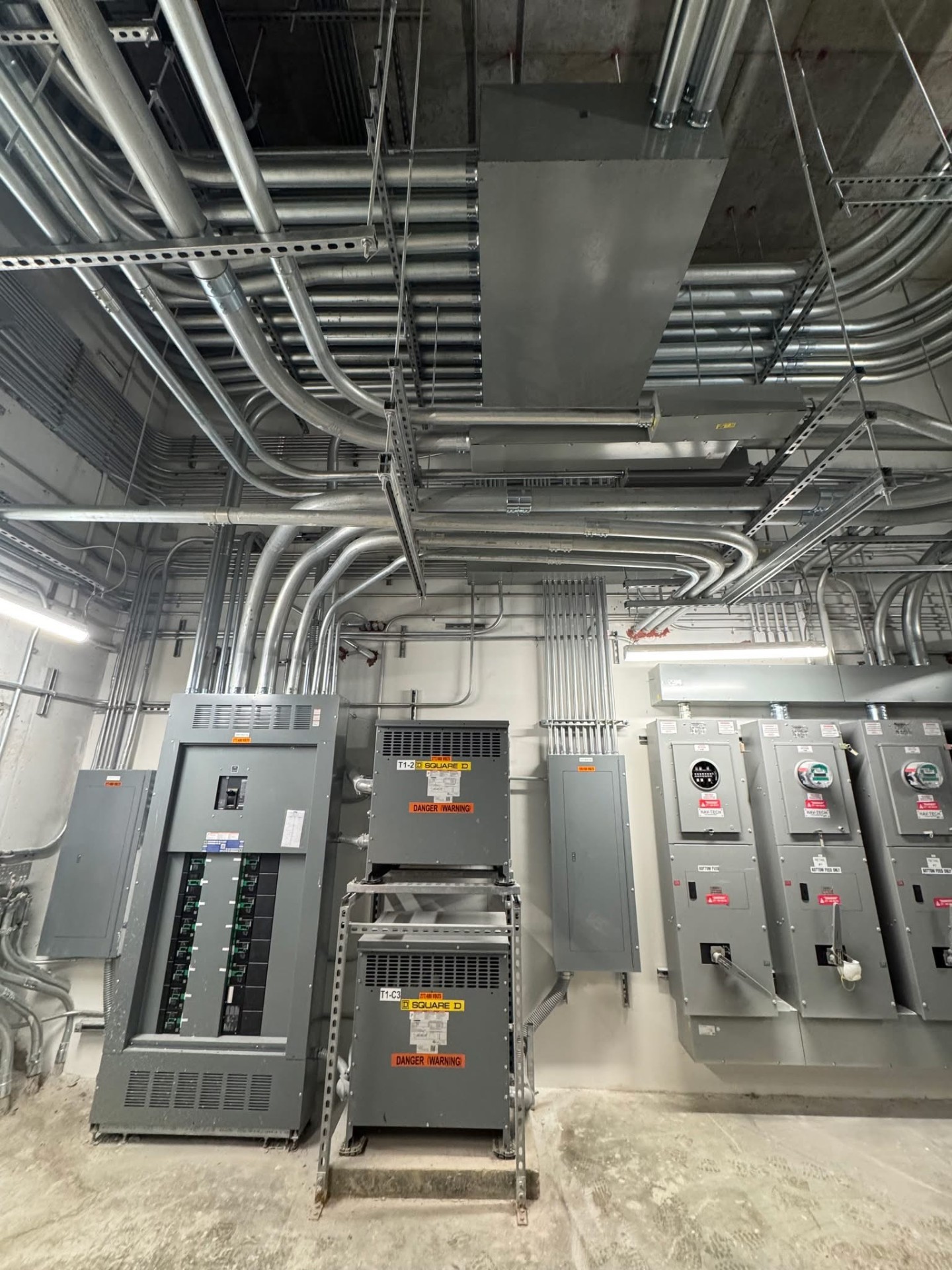 Instalaciones Eléctricas Industriales — imagen 2